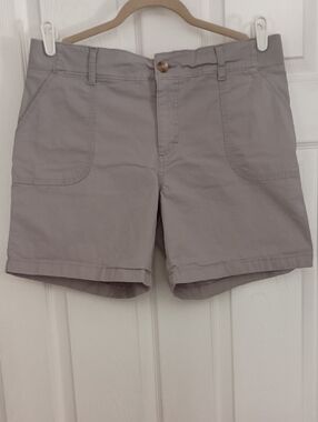 Lee Riders Relaxed Fit Mid Rise Flex Shorts